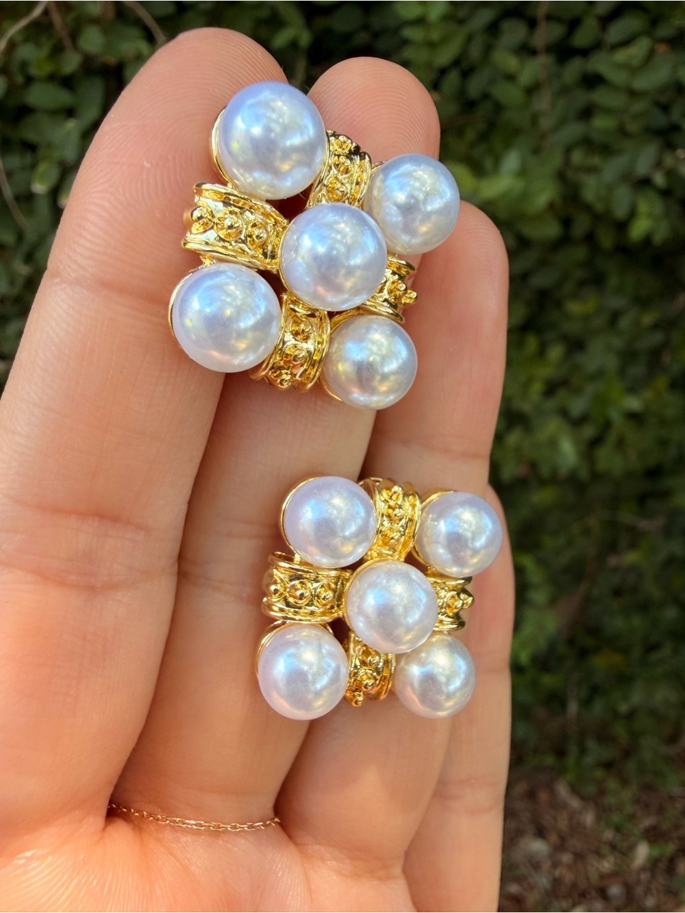 Gold Pearl Cluster Earrings - White Faux Pearls - Picture 5 of 6